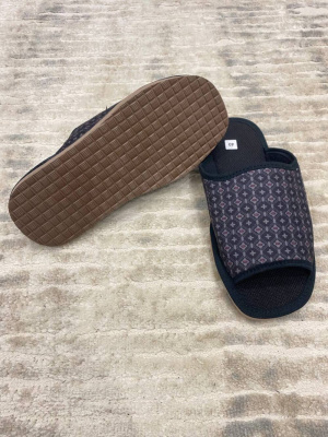 1b33a41b-e121-4507-912a-a8a5784c6c0d