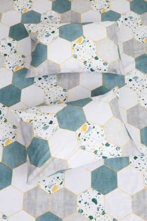 7ceb984c-170a-4517-8774-49594d79ae07