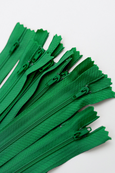 ce66fea5-efe0-45e8-8977-11f086776518